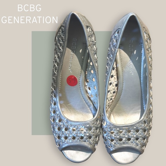 BCBGenervation Tylar Silver Woven Open Toe Wedge Heel - Size 6.5 - Picture 2 of 16